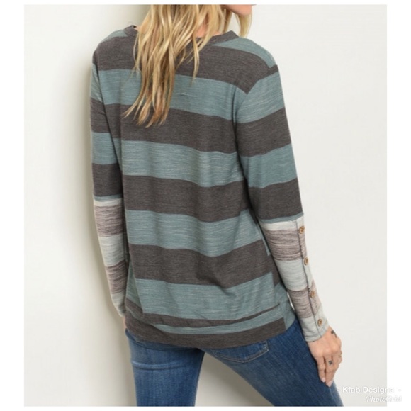 🛍LAST 1! Contrast Button Detail Striped Tunic! - Picture 6 of 7